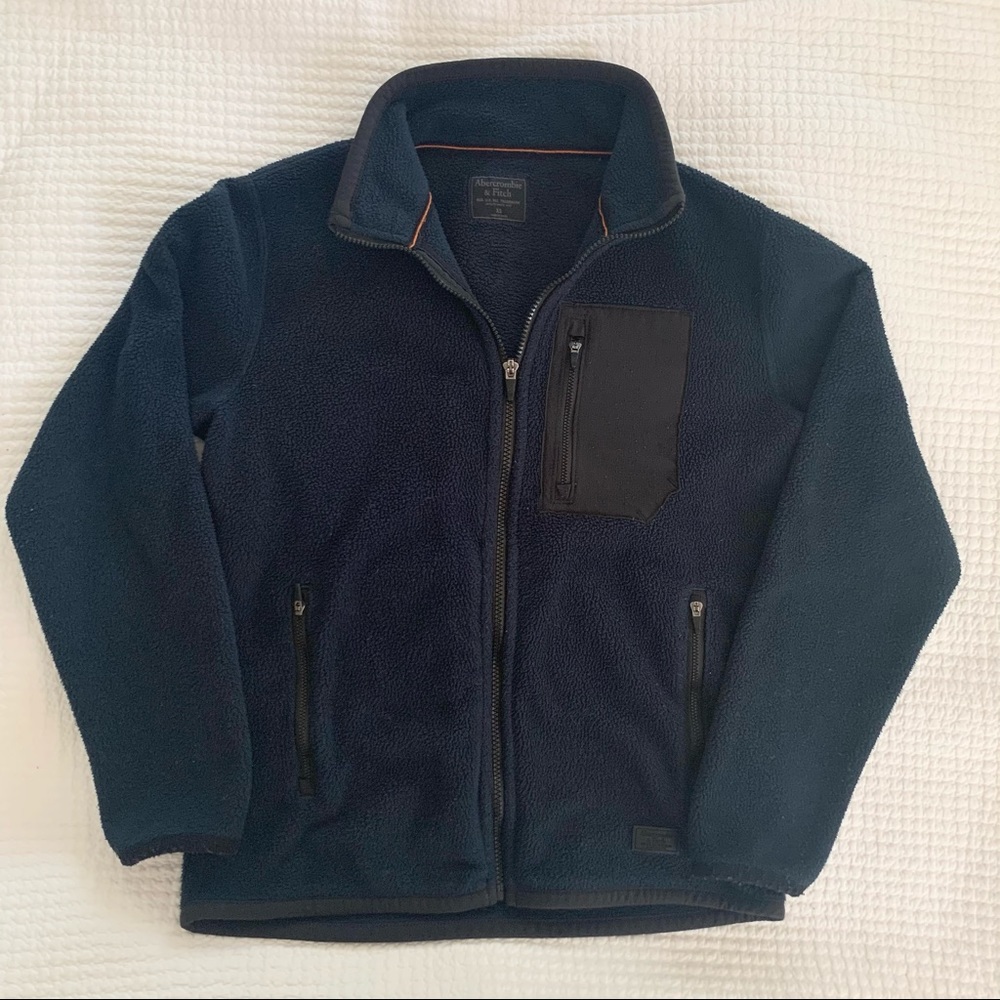 Abercrombie Sherpa zip jacket men’s size xs